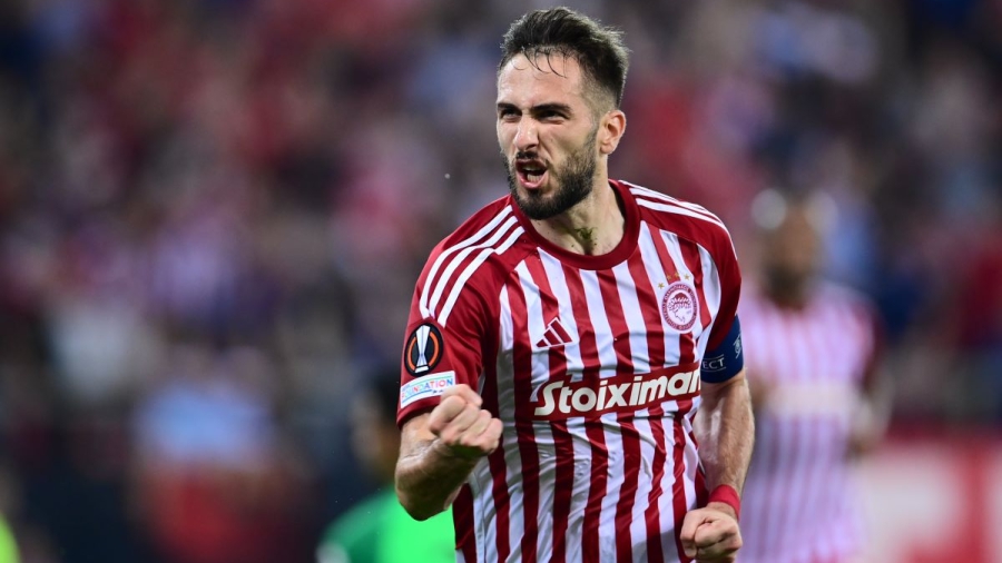 Ο Φορτούνης πρόλαβε να... τερματίσει τρεις στατιστικές κατηγορίες, πριν το «αντίο» του Ολυμπιακού! (video)