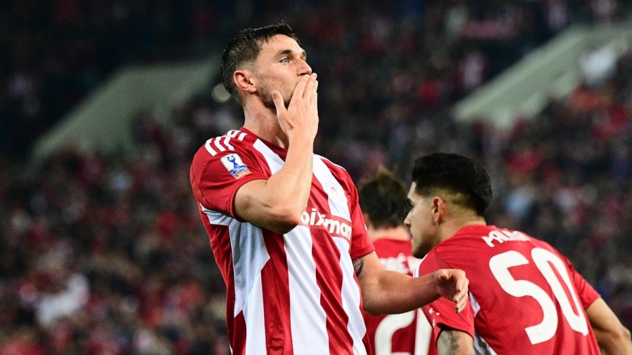 Το ίδιο το ποδόσφαιρο «δικαίωσε» τον Γιάρεμτσουκ σε τρία λεπτά – Απίθανος Ολυμπιακός, αποθέωση στον Μεντιλίμπαρ!