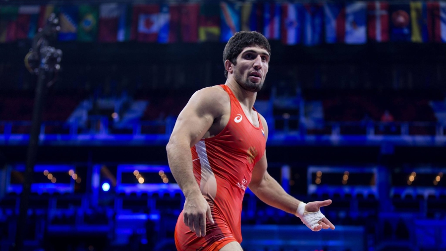 Ευρωπαϊκό πρωτάθλημα πάλης: Στα ημιτελικά ο Κουρουγκλίεφ!