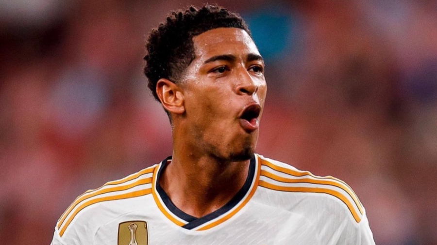 «Μυθικός» Μπέλινγκχαμ, με… κεραυνό σκοράρει και στο Clasico και βάζει τη Ρεάλ στο παιχνίδι! (video)