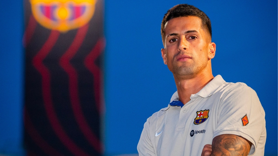 Ζοάο Κανσέλο: «Ναι» στο… κούρεμα του μισθού του προκειμένου να αγωνιστεί για την Μπαρτσελόνα
