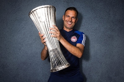 «Σας αφήνω μια αγκαλιά και μια ευχή!»: Ο Συλαϊδόπουλος αποχαιρέτησε τον Ολυμπιακό!