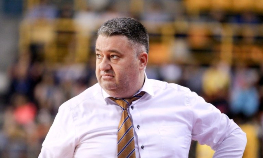 Γιατράς: «Στο πρώτο ημίχρονο καλύτεροι επιθετικά... στο δεύτερο αμυντικά»