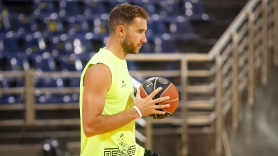 Άρης: Χειρουργήθηκε ο Σχίζας - Άγνωστο το πότε θα επιστρέψει