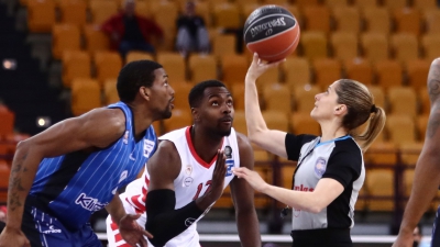 Ένα ματς, μία (απίστευτη) δήλωση, τρία ρεκόρ και ένα... επικό σκηνικό. Το Ολυμπιακός - Ηρακλής τα είχε όλα!