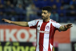 Απλά και... επαγγελματικά ο Ολυμπιακός - Νίκησε 2-0 τον Ατρόμητο στο Περιστέρι