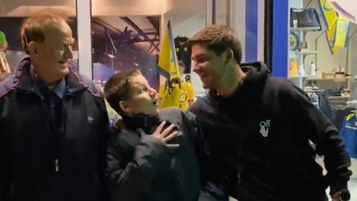 Παναιτωλικός: Επική αντίδραση νεαρού φιλάθλου στην έκπληξη του Ντουάρτε! (video)