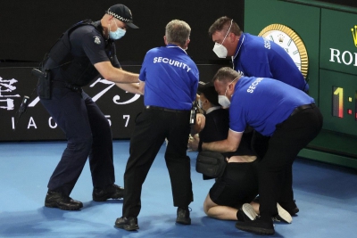 Australian Open, Ναδάλ - Μεντβέντεφ: Θεατής διέκοψε τον τελικό διαμαρτυρόμενος για τους πρόσφυγες στην Αυστραλία