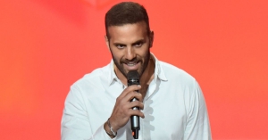 Νίκος Παππάς: Η εκδοχή - απάντηση για το περιστατικό βίας στο Στρασβούργο!