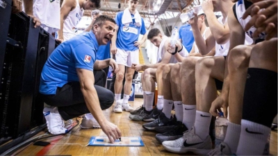 «Πέσαμε και σηκωθήκαμε - Θα με στοιχειώνει η Γαλλία!»: Ο Κώστας Παπαδόπουλος έδωσε τα εύσημα και το... σύνθημα της τελικής νίκης!