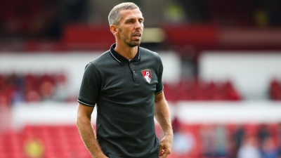 Ο Ο’Νιλ έσωσε την Μπόρνμουθ και τον απέλυσαν!