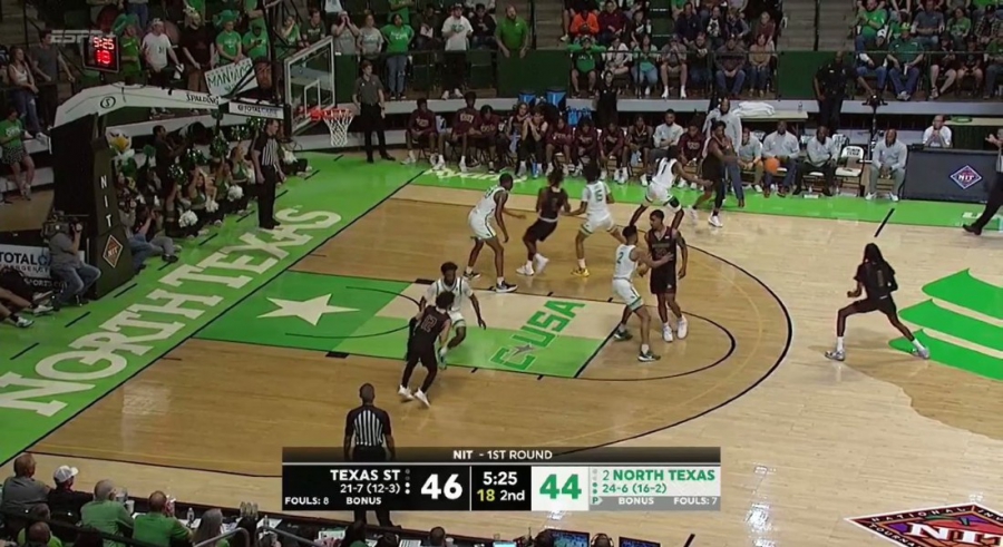 NCAA: Το έβαλε από το… σπίτι του αλλά δεν μέτρησε! (video)