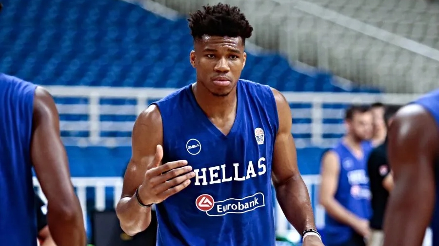 Συνάντηση Αντετοκούνμπο – Ιτούδη, τον Αύγουστο θα κριθεί η παρουσία του στην προετοιμασία!