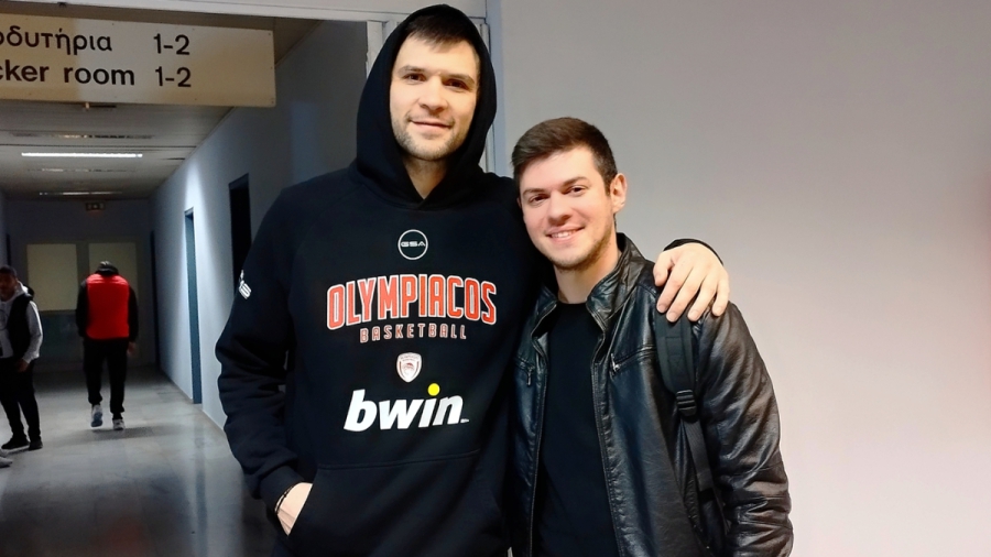 Ο Κώστας Παπανικολάου στο BN Sports: «Ο φετινός Ολυμπιακός είναι μία… συνταγή που θέλει κάθε προπονητής»