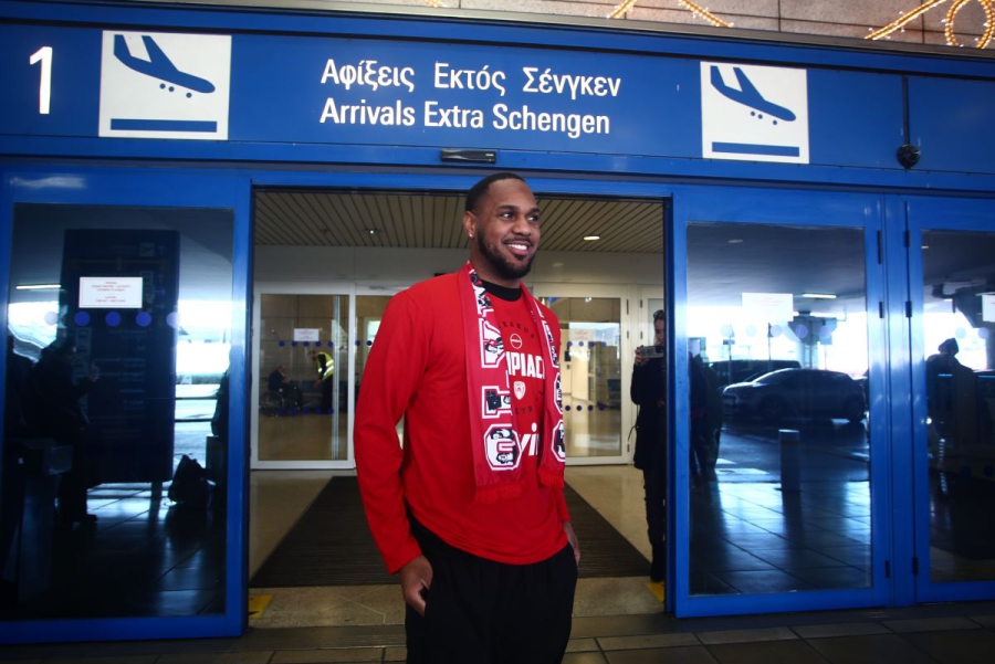 «Είμαι floor general - Να μην γυρίσω στο NBA!»: Οι πρώτες δηλώσεις του Μόρις ως παίκτη του Ολυμπιακού!