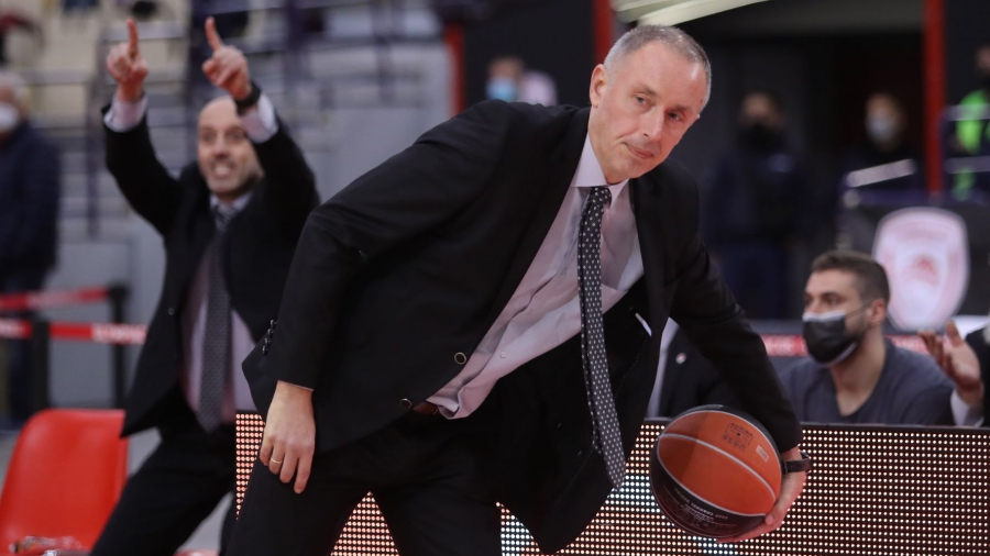 Τόμιτς: «Στόχος είναι η τετράδα, είμαι χαρούμενος για τα νέα παιδιά» (video)