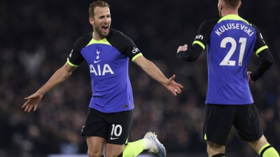 Φούλαμ – Τότεναμ 0-1: «Διπλό» με ιστορικό γκολ του Χάρι Κέιν!