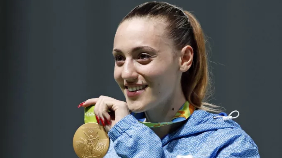 Πρωταθλήτρια Ευρώπης η Άννα Κορακάκη στα 10 μέτρα!