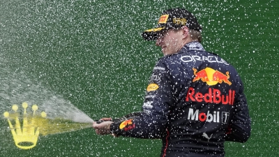 Formula 1: To ονειρικό διήμερο της Red Bull, η συγγνώμη του Βολφ στον Χάμιλτον και 5 + 1 πράγματα που μάθαμε στην Ίμολα